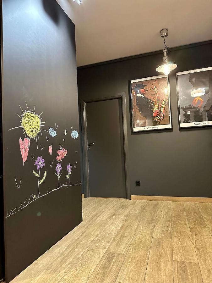 Jazz Apartament Czestochowa Centrum 2-Bedroom Экстерьер фото